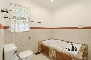 15 Oak Valley Dr, Washington, MO 63090 - Photo 20