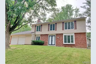 15237 Kempwood Drive, Chesterfield, MO 63017 - Photo 1