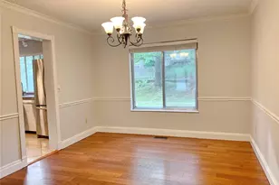 15237 Kempwood Dr, Chesterfield, MO 63017 - Photo 6