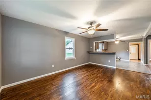 904 N Middle St, Farmington, MO 63640 - Photo 2