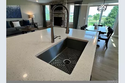 110 Alta Mira Court, Dardenne Prairie, MO 63368 - Photo 28