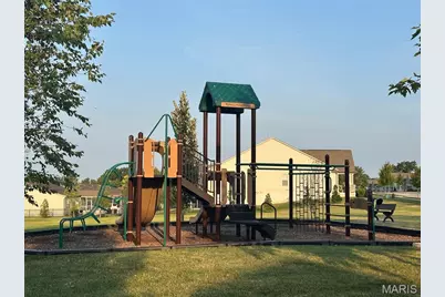 110 Alta Mira Court, Dardenne Prairie, MO 63368 - Photo 8