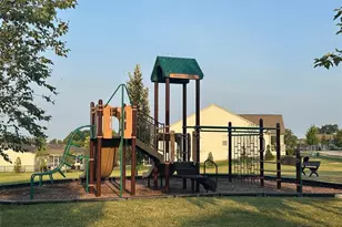 110 Alta Mira Ct, Dardenne Prairie, MO 63368 - Photo 8