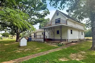 2803 Hwy J, Bourbon, MO 65441 - Photo 8