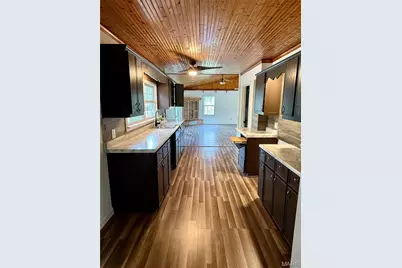 2803 Highway J, Bourbon, MO 65441 - Photo 22