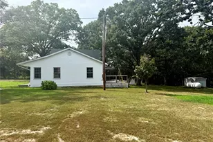 2803 Hwy J, Bourbon, MO 65441 - Photo 4