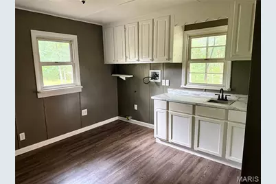 2803 Highway J, Bourbon, MO 65441 - Photo 28
