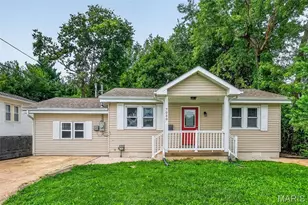 7030 Canterbury Ave, Saint Louis, MO 63143 - Photo 2