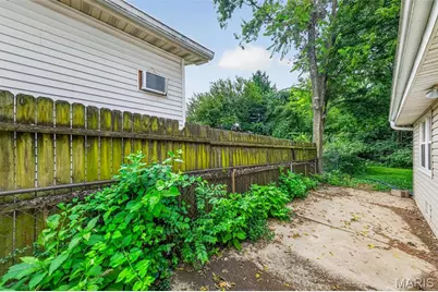 7030 Canterbury Avenue, Saint Louis, MO 63143 - Photo 26