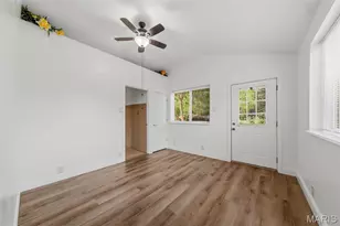 7030 Canterbury Ave, Saint Louis, MO 63143 - Photo 20
