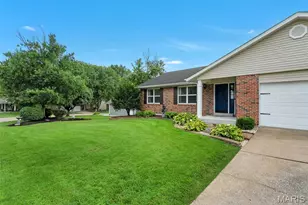 104 Cedar Crest Ct, Saint Charles, MO 63304 - Photo 6