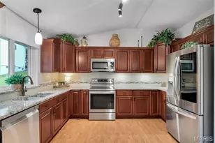 104 Cedar Crest Ct, Saint Charles, MO 63304 - Photo 22