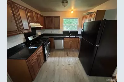 11749 Galba Drive, Florissant, MO 63033 - Photo 8