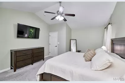 2062 Great Oaks Valley Drive, Wentzville, MO 63385 - Photo 18
