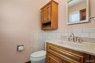 5333 Victron Dr, Oakville, MO 63129 - Photo 16