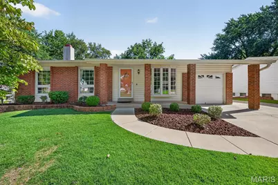 2229 La Cuesta Drive, Florissant, MO 63031 - Photo 4