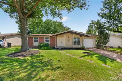 1540 Leisure Drive, Florissant, MO 63031 - Photo 2