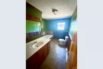 23149 Red Hawk Drive, Lebanon, MO 65536 - Photo 8