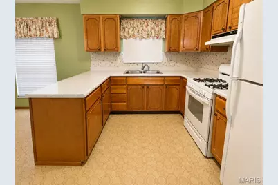 207 San Jose Court, O'Fallon, MO 63366 - Photo 4
