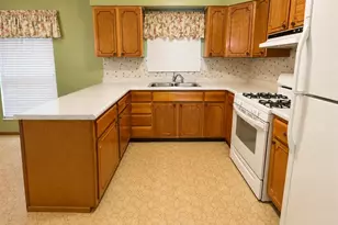 207 San Jose Ct, O'Fallon, MO 63366 - Photo 4