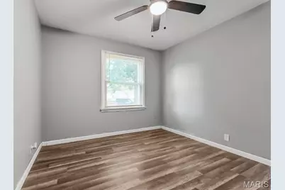 10519 Repose Drive, Saint Louis, MO 63137 - Photo 14