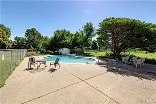 630 Rosetta Dr, Florissant, MO 63031 - Photo 28
