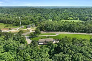 1863 Hwy 100, Pacific, MO 63069 - Photo 18