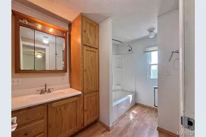 4600 Victoria Woods Court, De Soto, MO 63020 - Photo 32