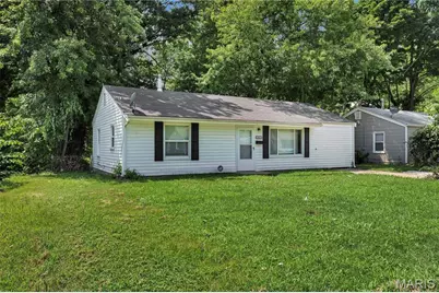 9713 Dennis Drive, Saint Louis, MO 63136 - Photo 2
