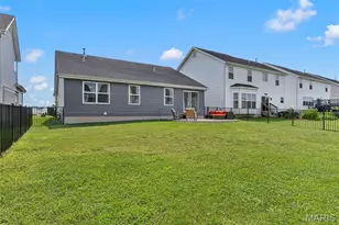 724 Palisades Dr, Saint Charles, MO 63301 - Photo 24