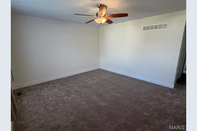 962 Windstream Drive, Saint Peters, MO 63376 - Photo 6