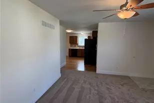 962 Windstream Dr, Saint Peters, MO 63376 - Photo 8