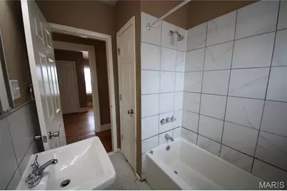 5912 Arsenal Street, Saint Louis, MO 63139 - Photo 8