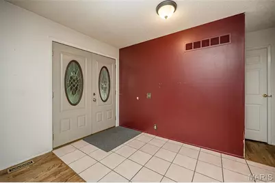 2145 Jenkee Drive, Florissant, MO 63031 - Photo 8