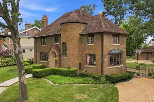7061 Forsyth Blvd, University City, MO 63105 - Photo 36