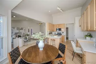 865 Bellerive Manor Dr, Saint Louis, MO 63141 - Photo 14