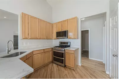 865 Bellerive Manor Drive, Saint Louis, MO 63141 - Photo 10