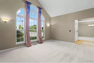 6 Crestwyck Court, Lake Saint Louis, MO 63367 - Photo 6