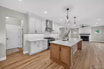 8741 Magdalen Avenue, Saint Louis, MO 63144 - Photo 16