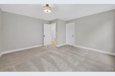 8741 Magdalen Avenue, Saint Louis, MO 63144 - Photo 36