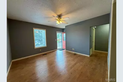111 S Christina Avenue, Union, MO 63084 - Photo 6