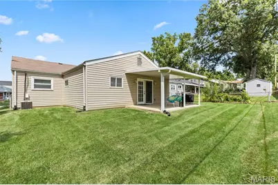 6334 Hurstgreen Lane, Affton, MO 63123 - Photo 28