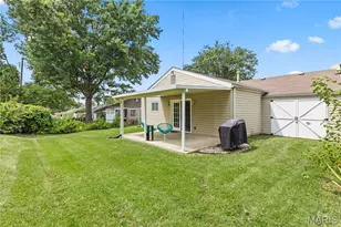 6334 Hurstgreen Ln, Affton, MO 63123 - Photo 30