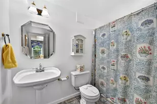 4031 Kim Kelly Dr, Saint Charles, MO 63304 - Photo 40