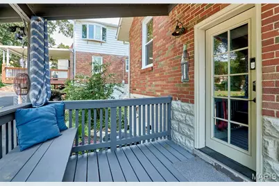 843 N Florissant Road, Saint Louis, MO 63135 - Photo 32