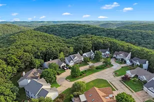 2860 Westridge Oaks Ct, Grover, MO 63040 - Photo 4