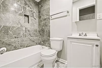 10234 Cedarhurst Drive, Saint Louis, MO 63136 - Photo 8