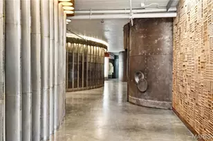 701 N 15th St, Saint Louis, MO 63103 - Photo 12
