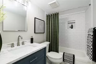 10083 Sakura Dr, Saint Louis, MO 63128 - Photo 8