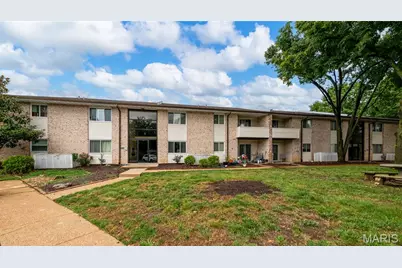 10083 Sakura Drive #C, Saint Louis, MO 63128 - Photo 14